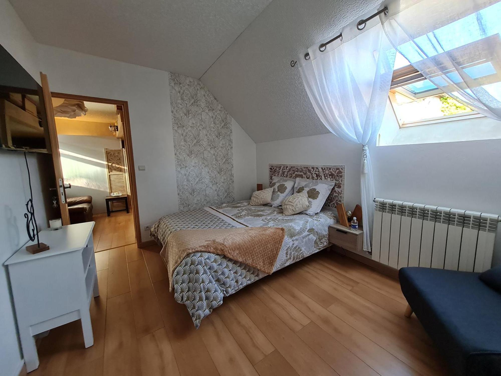 Saint-Nicolas-des-Motets Chez Malia B&B 외부 사진